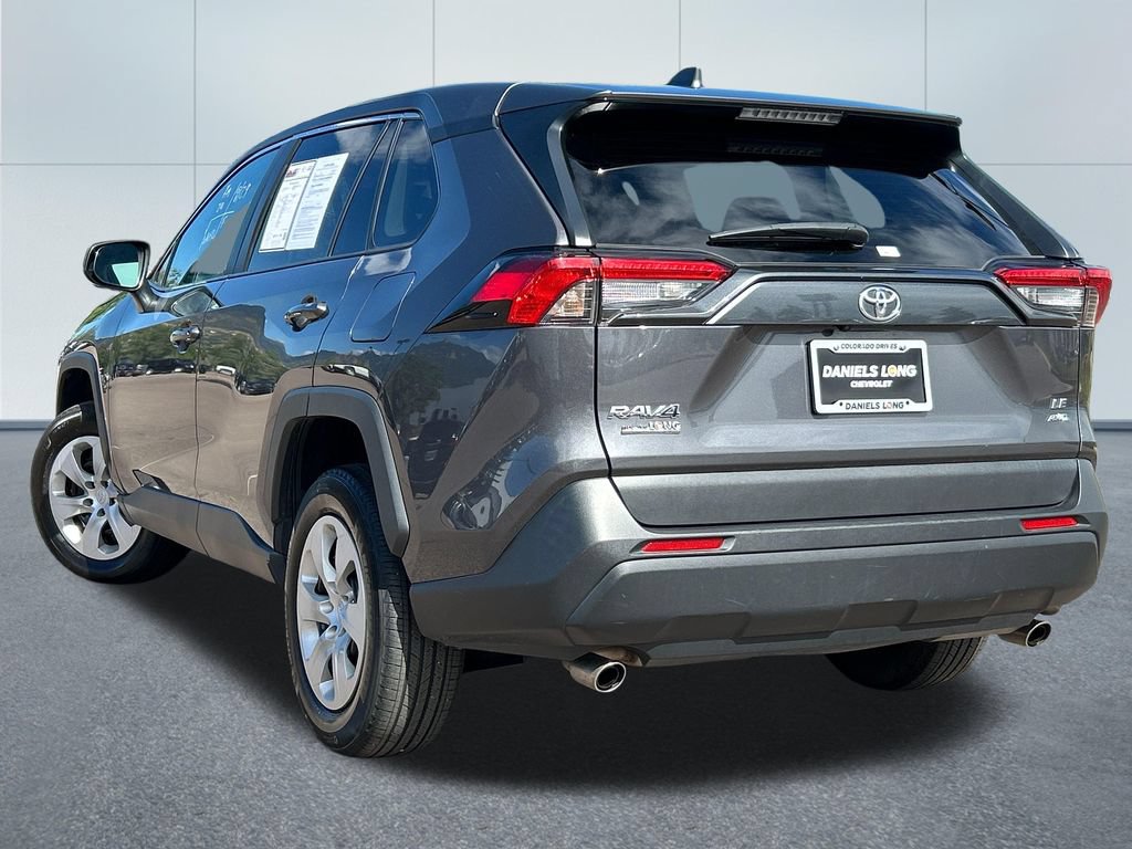 Used 2023 Toyota RAV4 LE AWD/4WD image 33