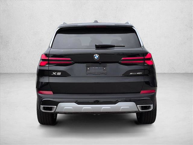 New 2026 BMW X5 xDrive40i w/ Premium Package AWD/4WD image 8