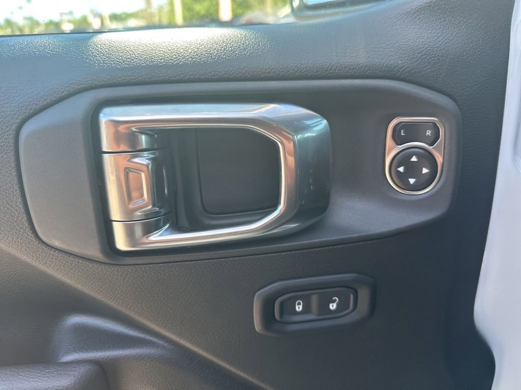 New 2025 Jeep Wrangler Willys image 12