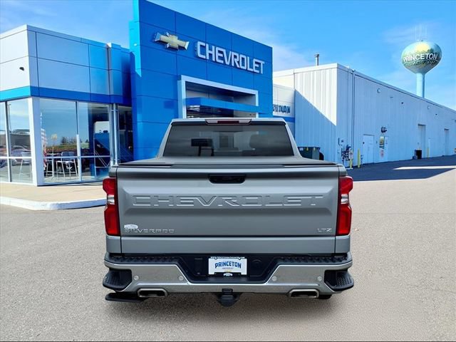 Used 2024 Chevrolet Silverado 1500 LTZ AWD/4WD image 4