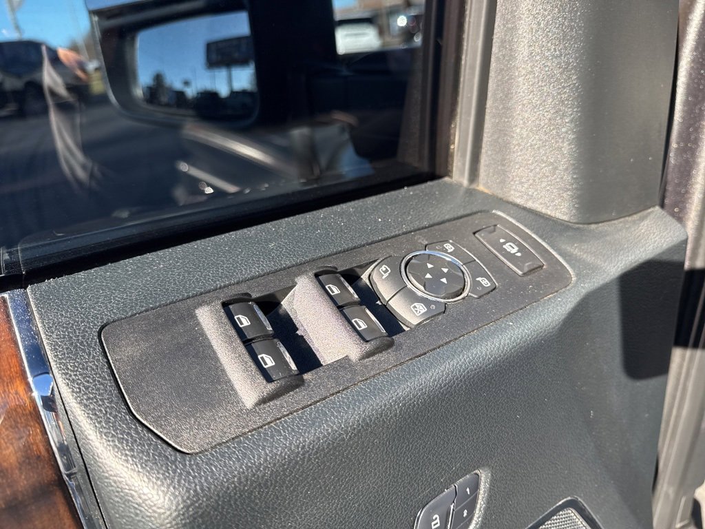 Used 2017 Ford F350 Platinum w/ Platinum Ultimate Package image 13
