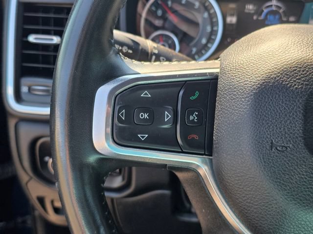 Used 2023 RAM 1500 Laramie AWD/4WD image 30