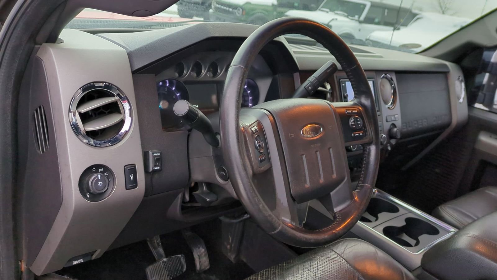 Used 2012 Ford F350 Lariat w/ Chrome Pkg image 14