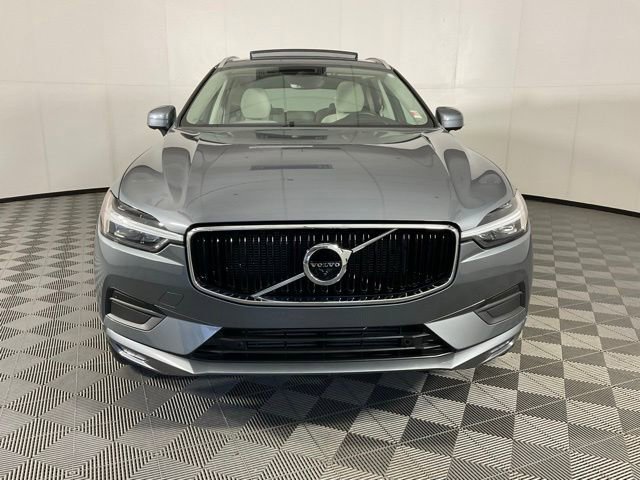 Used 2021 Volvo XC60 T5 Momentum w/ Advanced Package AWD/4WD image 2