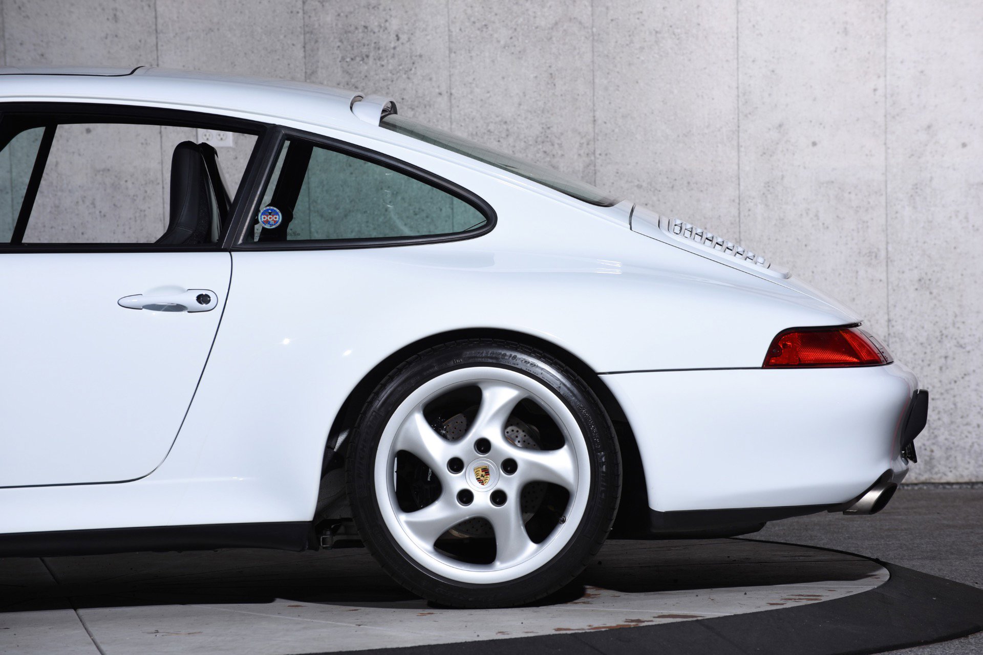 Used 1998 Porsche 911 Carrera S image 36