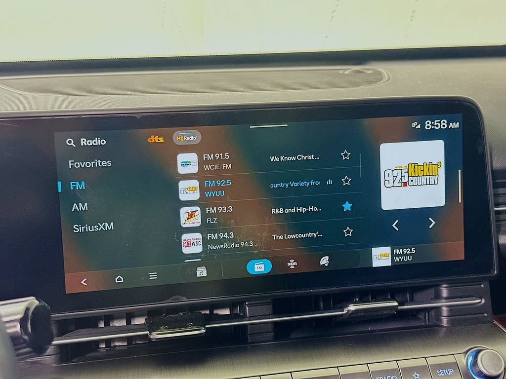 Used 2025 Hyundai Kona Limited image 28