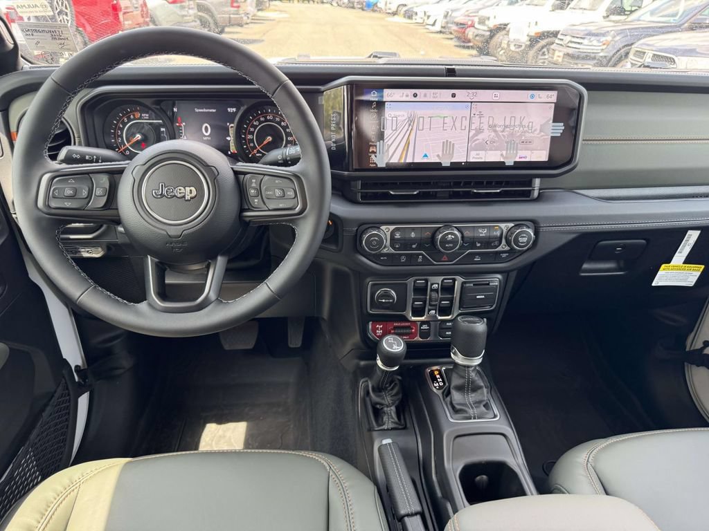 New 2026 Jeep Gladiator Mojave w/ Technology Group AWD/4WD image 17