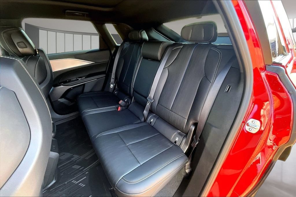 New 2027 Cadillac Optiq Sport w/ LPO, Floor Liner Package AWD/4WD image 10