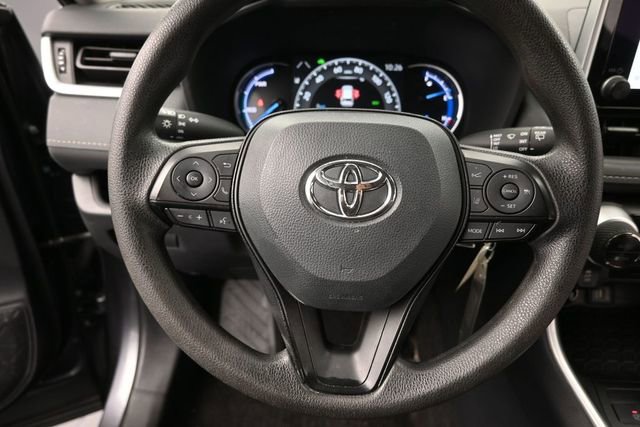 Certified 2025 Toyota RAV4 LE AWD/4WD image 19