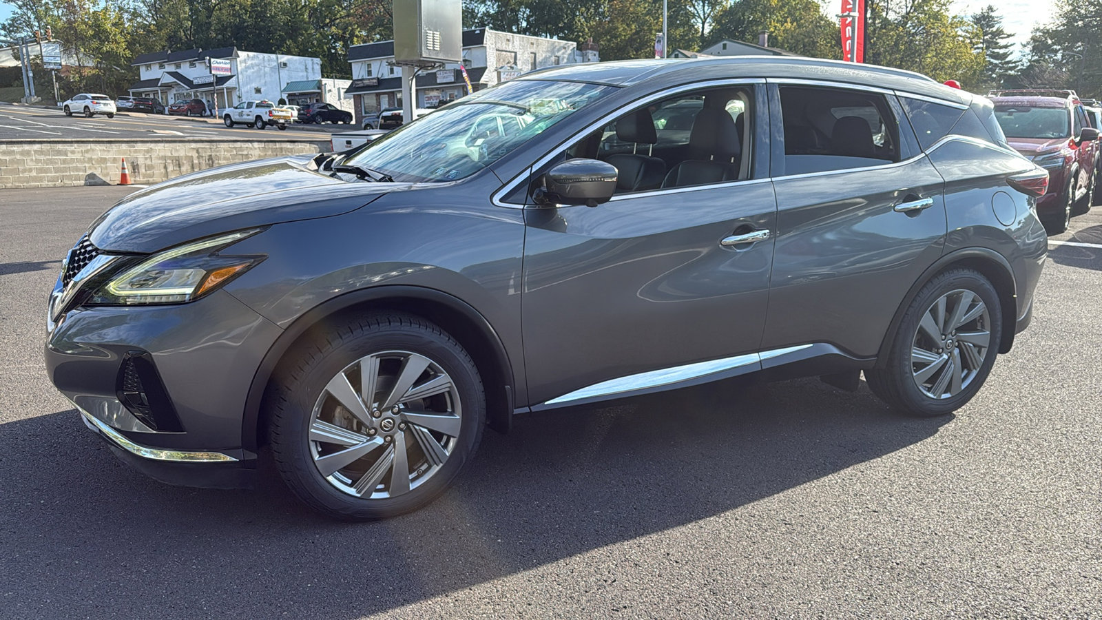 Used 2019 Nissan Murano SL w/ SL Technology Package AWD/4WD image 3