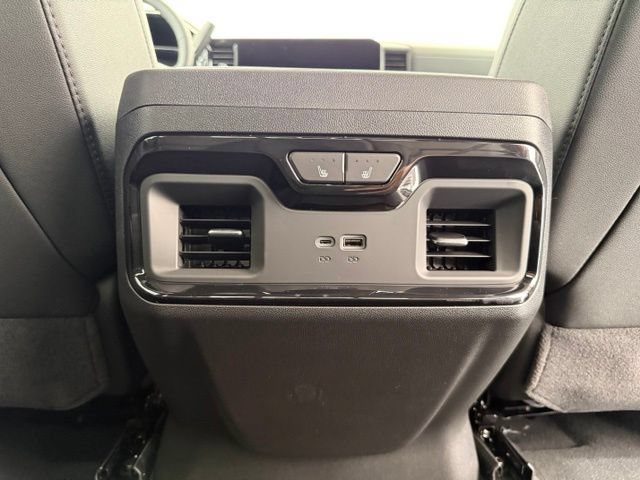 New 2026 Chevrolet Silverado 2500 ZR2 AWD/4WD image 28