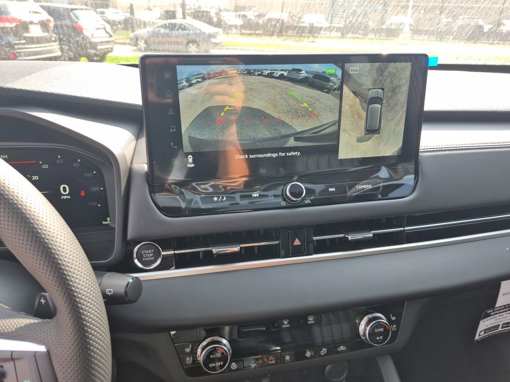 New 2026 Mitsubishi Outlander SEL image 57