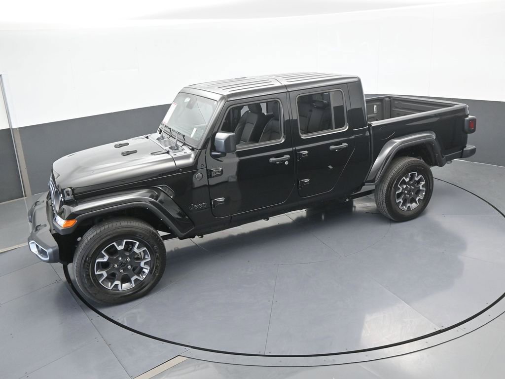 Used 2024 Jeep Gladiator Sport w/ Premium Package AWD/4WD image 47