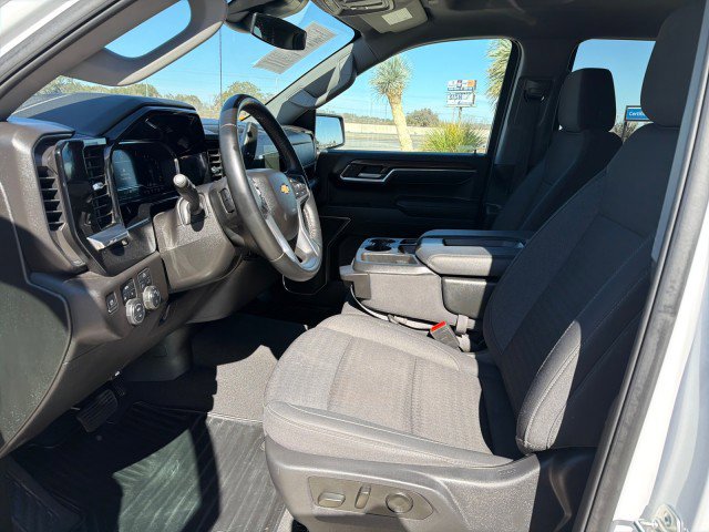 Used 2025 Chevrolet Silverado 1500 LT image 5
