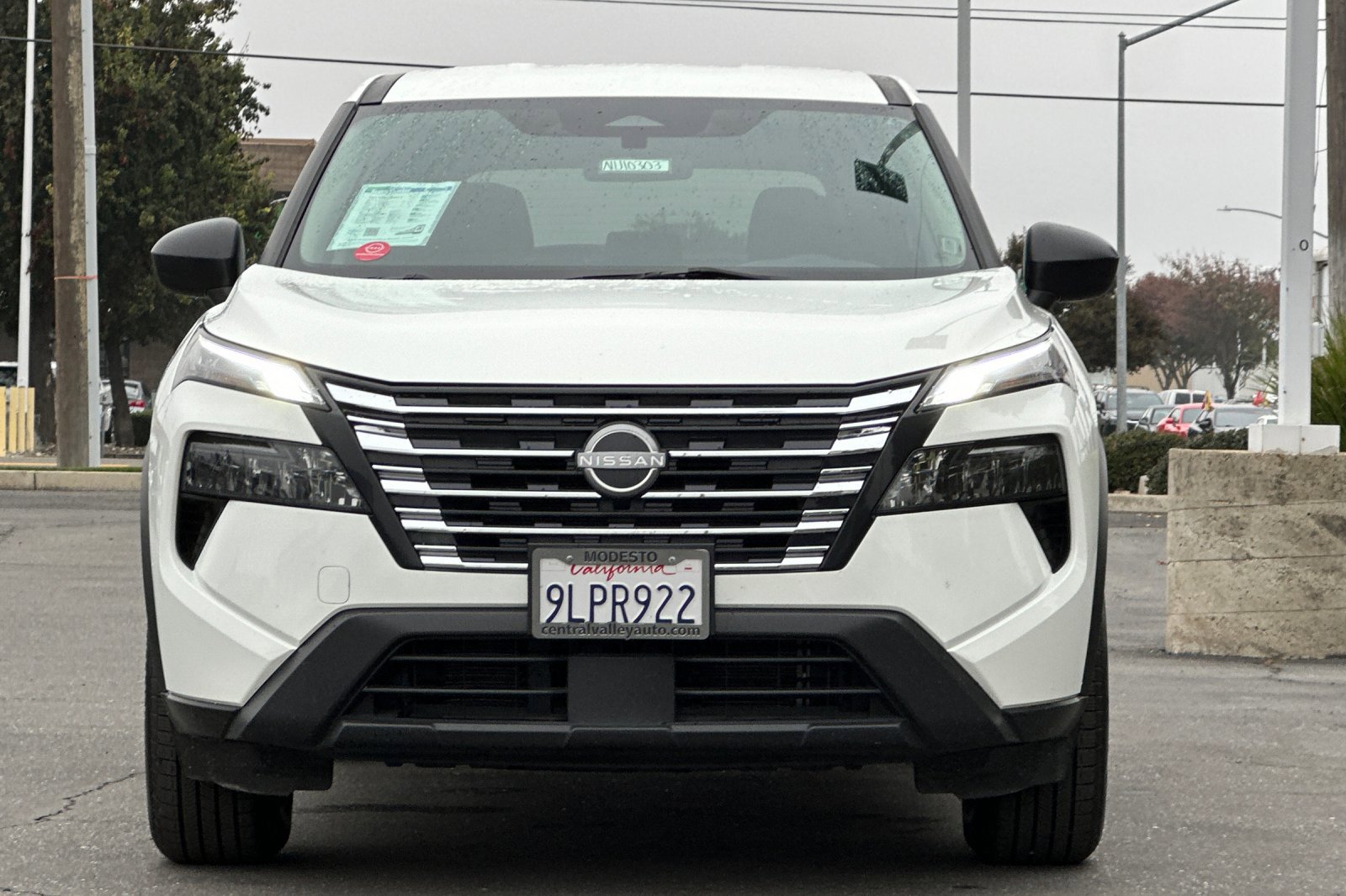 Certified 2024 Nissan Rogue S image 9