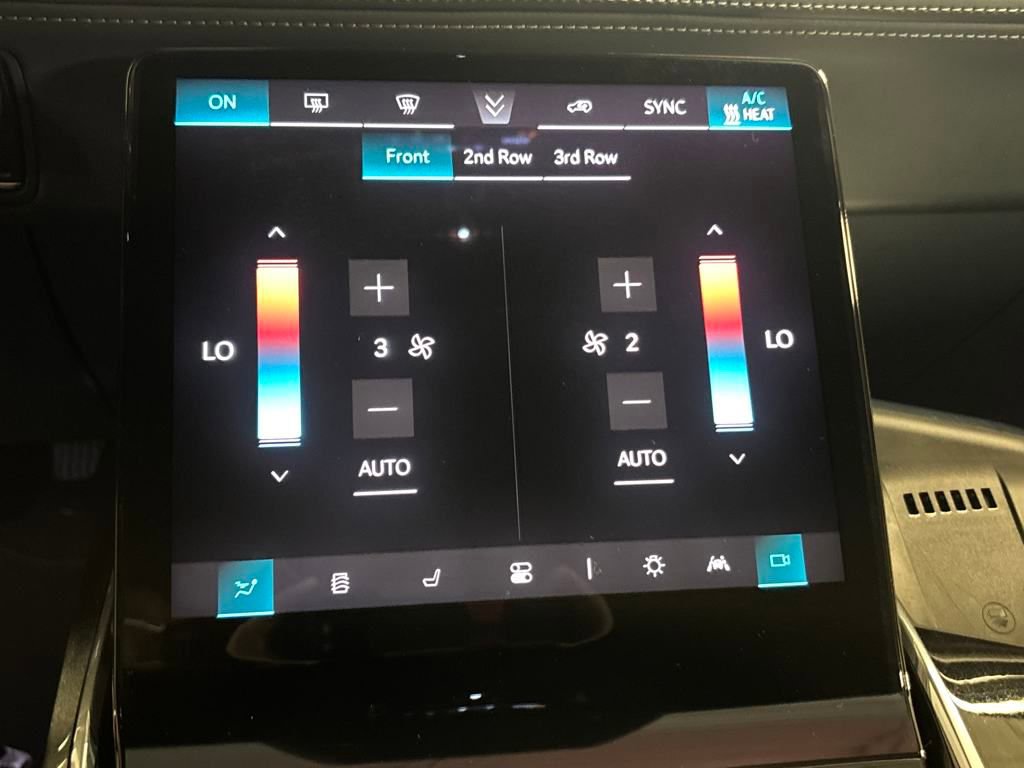 New 2025 Cadillac Escalade IQ Sport 2 image 38