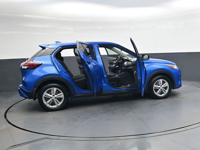 Used 2022 Nissan Kicks S image 38