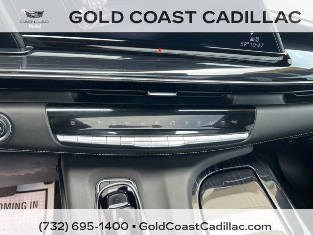 Certified 2024 Cadillac Escalade V w/ LPO, ONYX Package AWD/4WD image 34