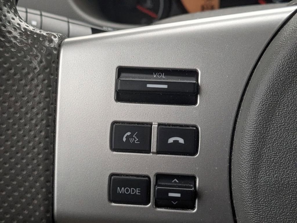 Used 2019 Nissan Frontier SV AWD/4WD image 16