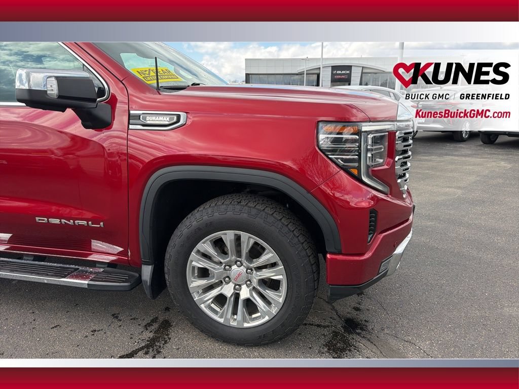 Used 2024 GMC Sierra 1500 Denali w/ Technology Package AWD/4WD image 14