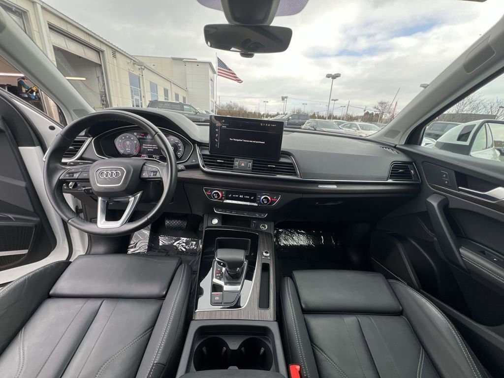 Used 2024 Audi Q5 2.0T Premium Plus AWD/4WD image 22