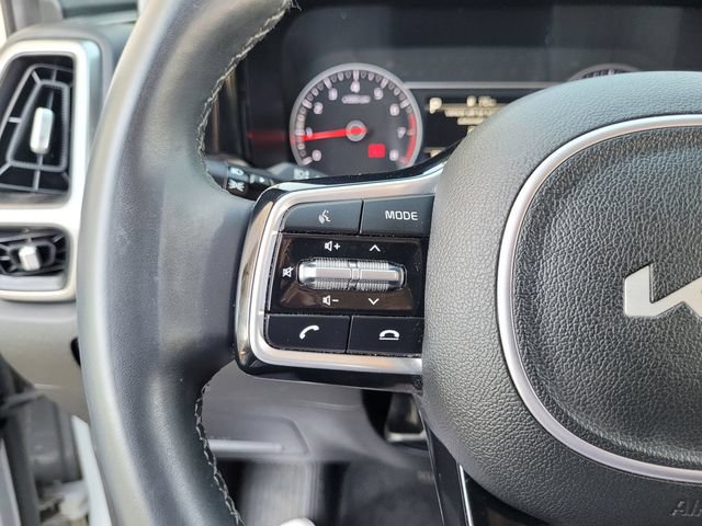 Certified 2023 Kia Sorento EX w/ Panoramic Sunroof Package FWD image 24