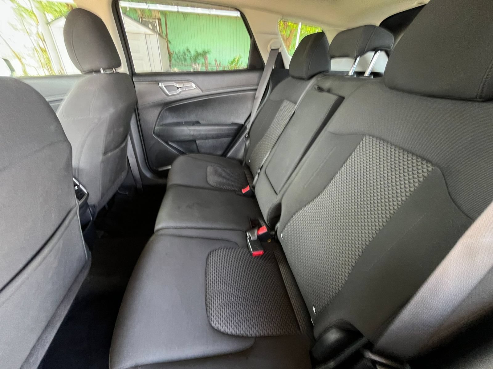 Used 2025 Kia Sportage LX FWD image 22
