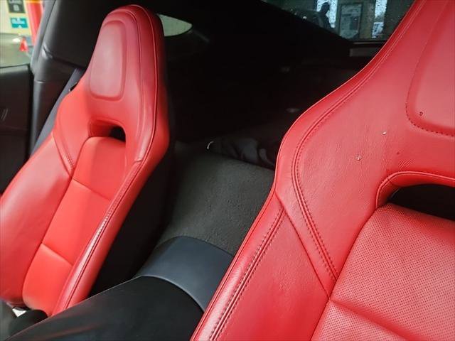 Used 2015 Chevrolet Corvette Stingray Coupe RWD image 18