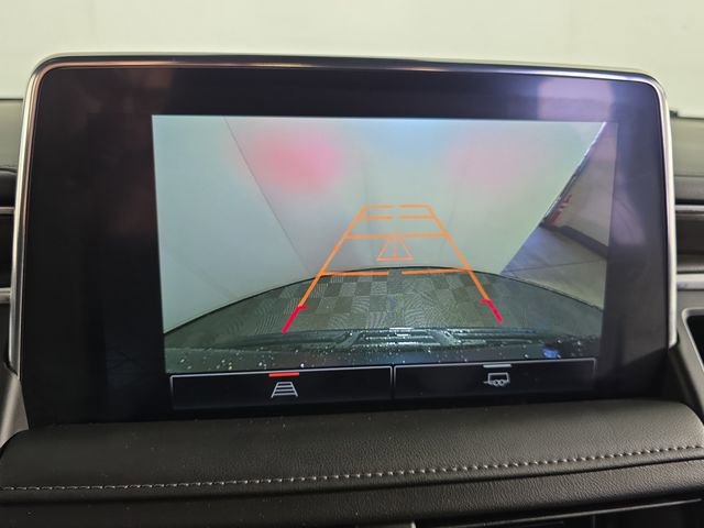 Certified 2023 GMC Yukon XL SLE w/ Gmc Pro Safety Plus Package image 15