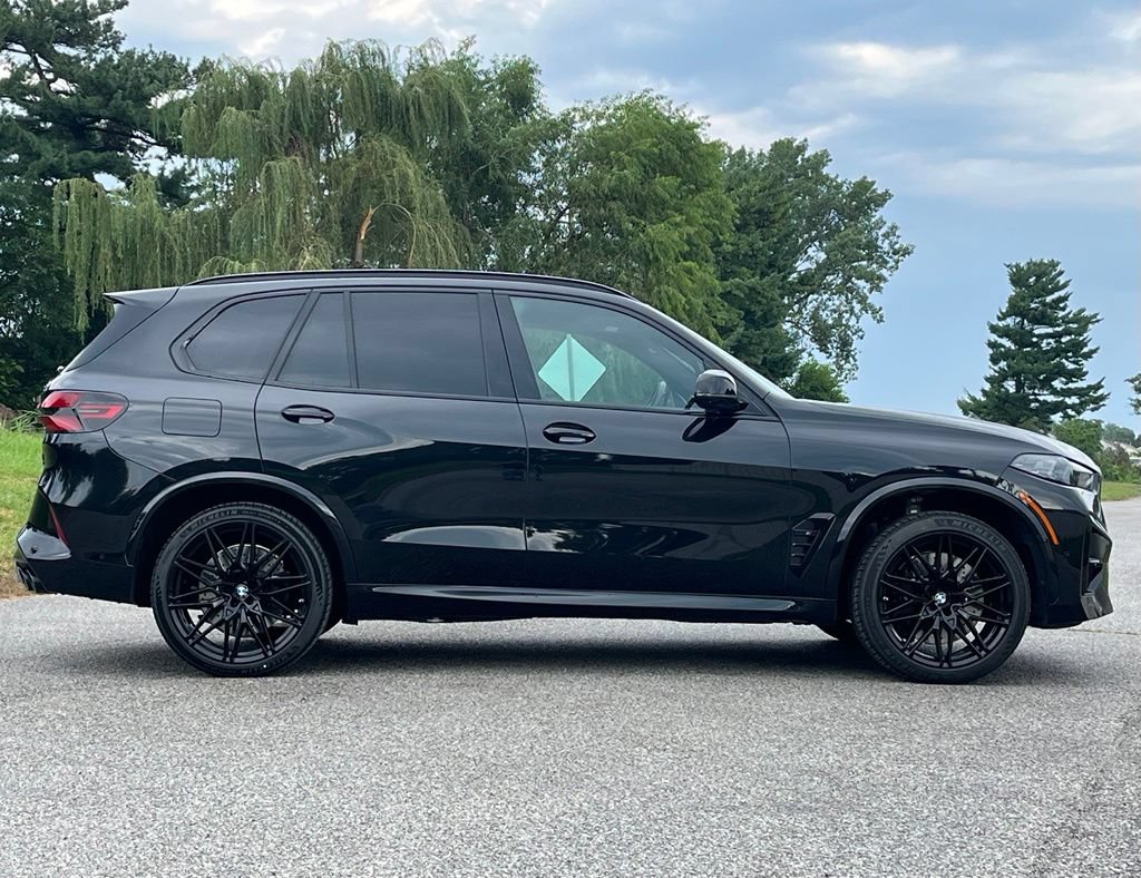 Used 2025 BMW X5 M Competition w/ Executive Package AWD/4WD image 8