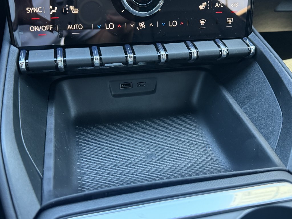 New 2027 GMC Terrain Elevation w/ Elevation Premium Package FWD image 18