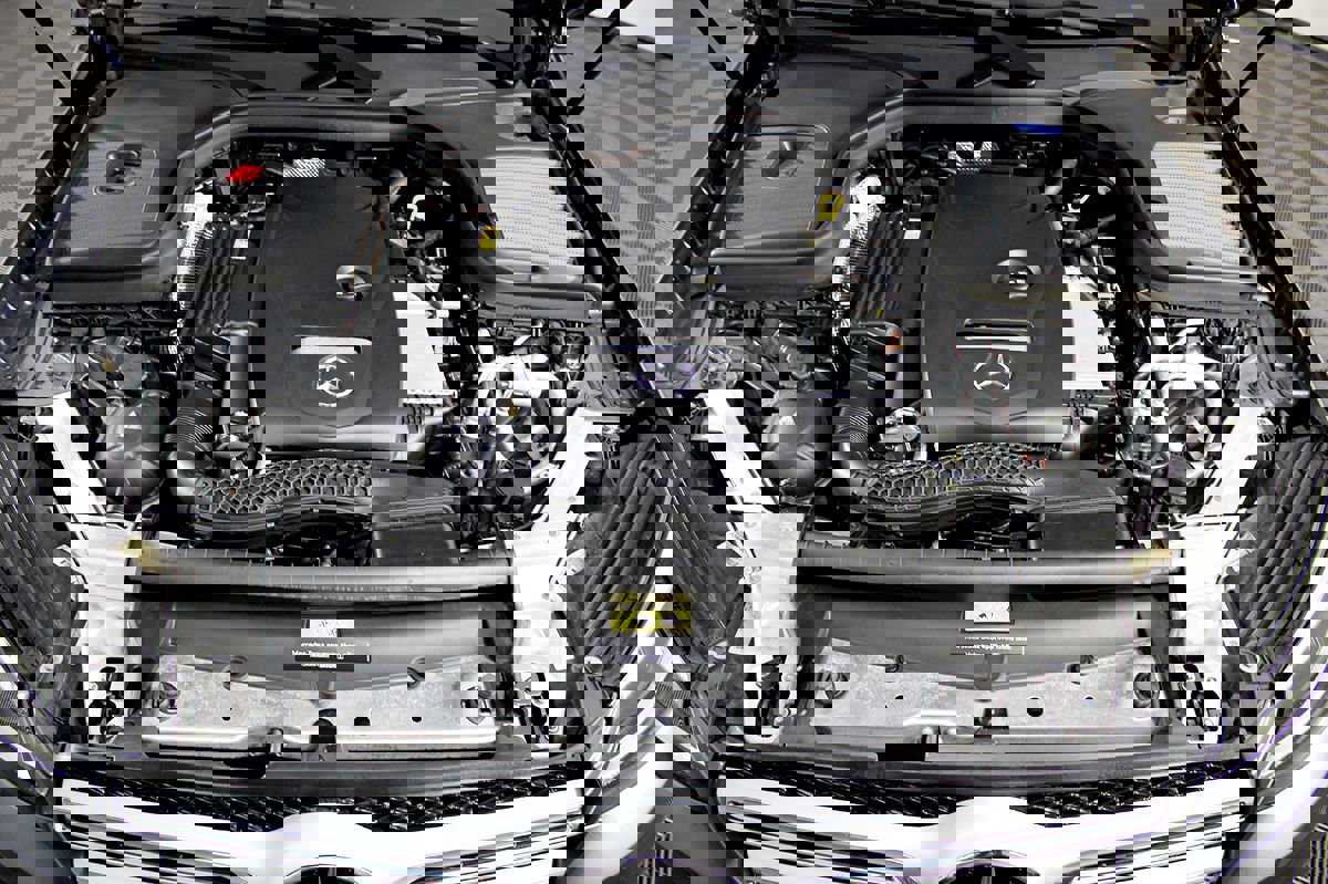 Used 2017 Mercedes-Benz GLC 300 4MATIC image 48