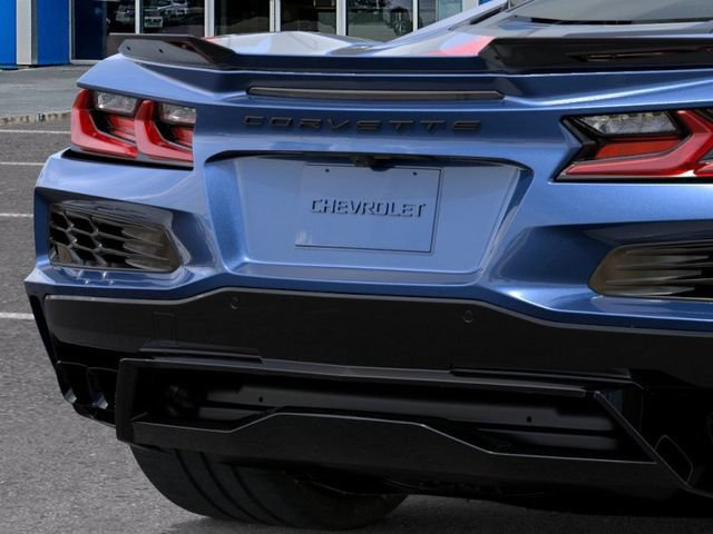New 2027 Chevrolet Corvette Grand Sport w/ Z52 Sport Performance Package RWD image 14