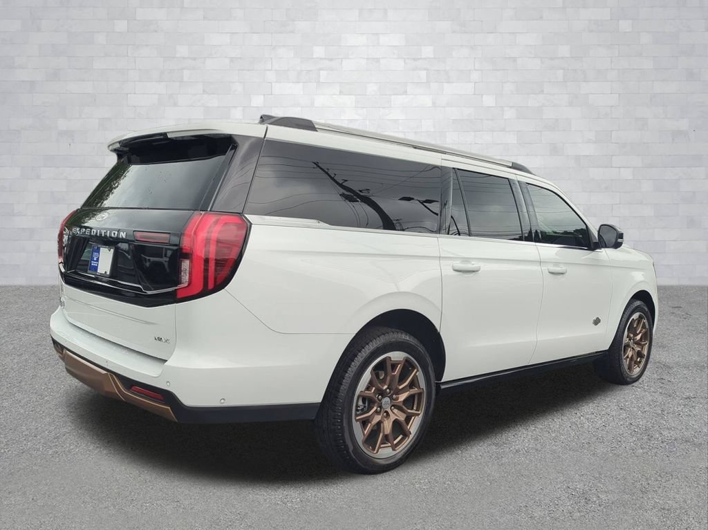 Used 2025 Ford Expedition Max King Ranch AWD/4WD image 5