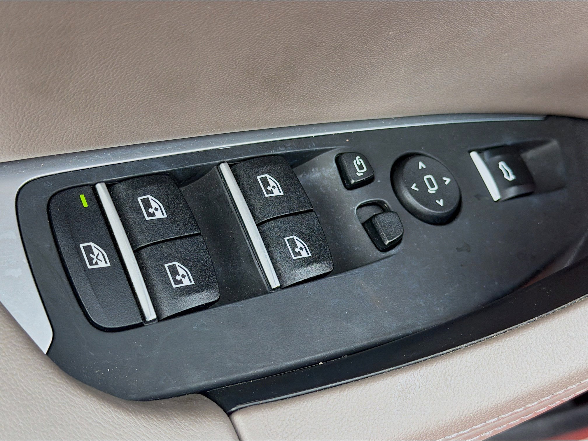 Used 2023 BMW X4 M image 23
