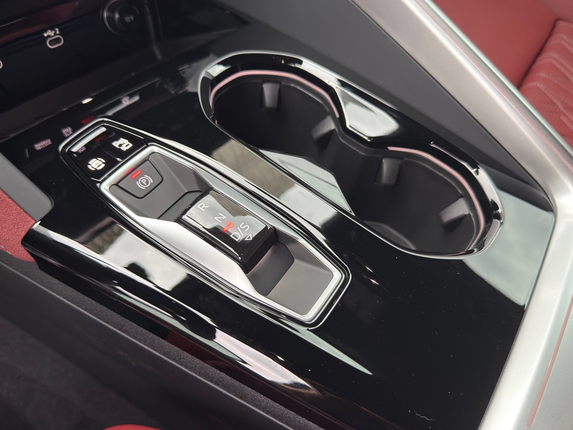 New 2026 Audi SQ5 Prestige AWD/4WD image 20