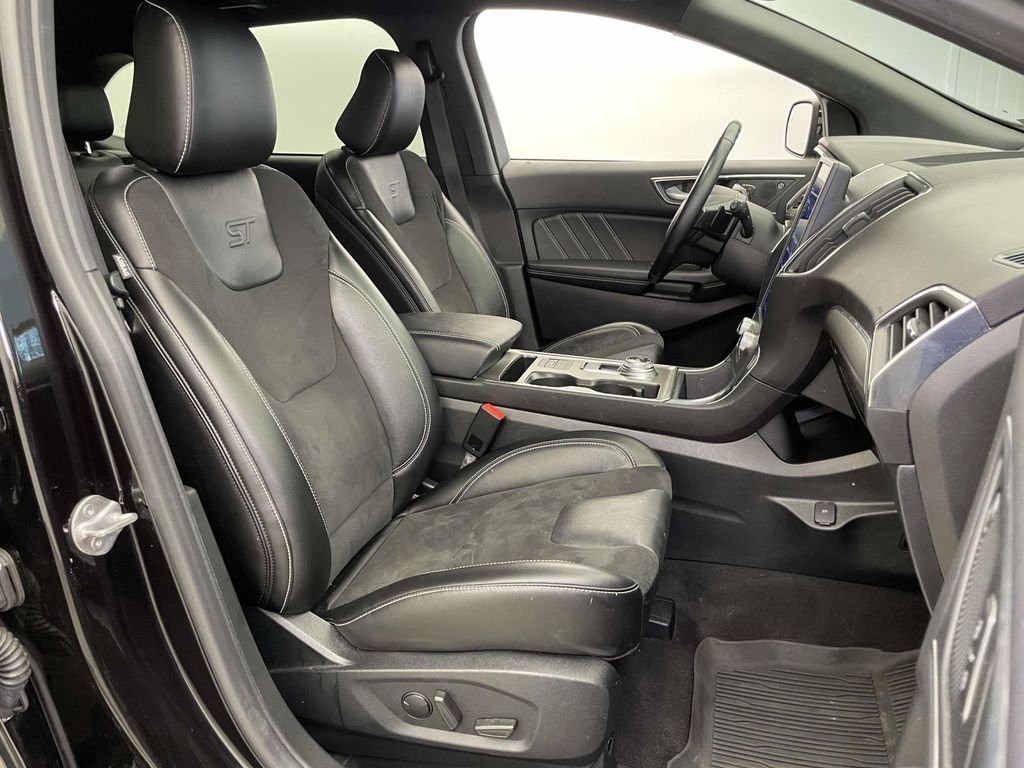 Used 2021 Ford Edge ST AWD/4WD image 19