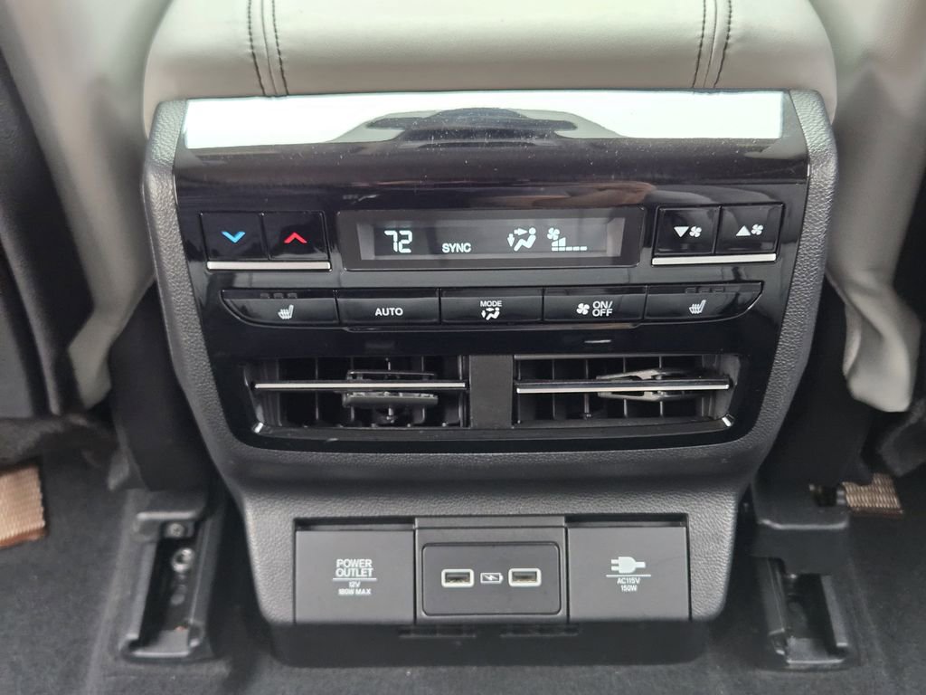 Used 2023 Acura MDX SH-AWD w/ Advance Package image 39