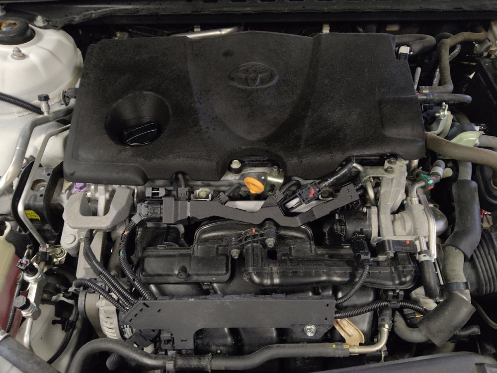 Used 2018 Toyota Camry SE FWD image 30