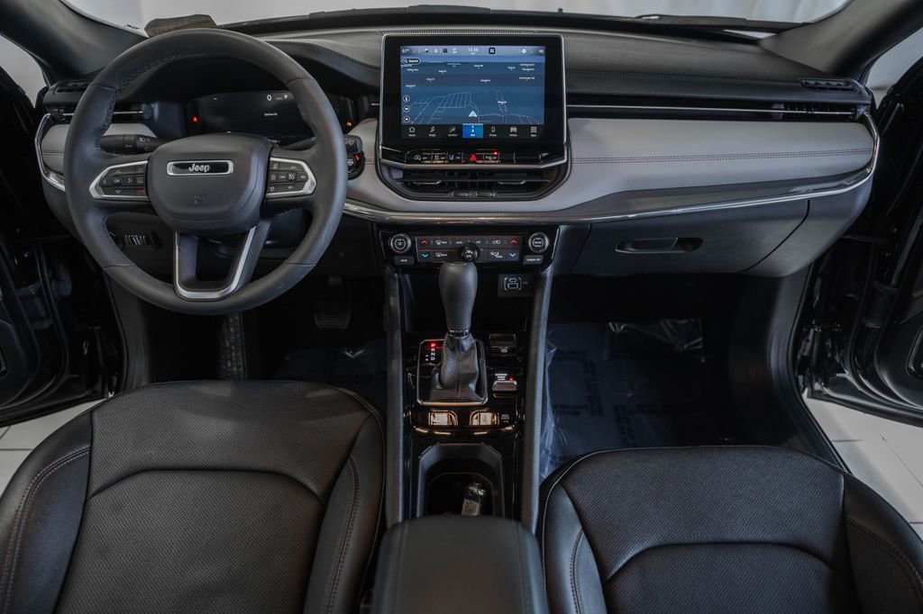 Used 2024 Jeep Compass Limited w/ Elite Group image 25