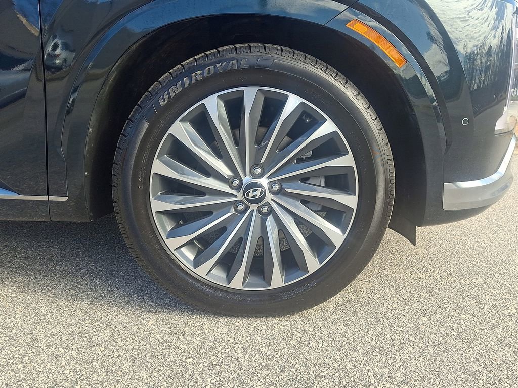 Used 2024 Hyundai Palisade Calligraphy image 8
