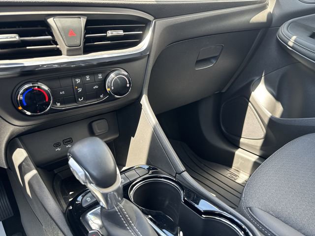 Certified 2024 Buick Encore GX Preferred w/ Comfort Package AWD/4WD image 22