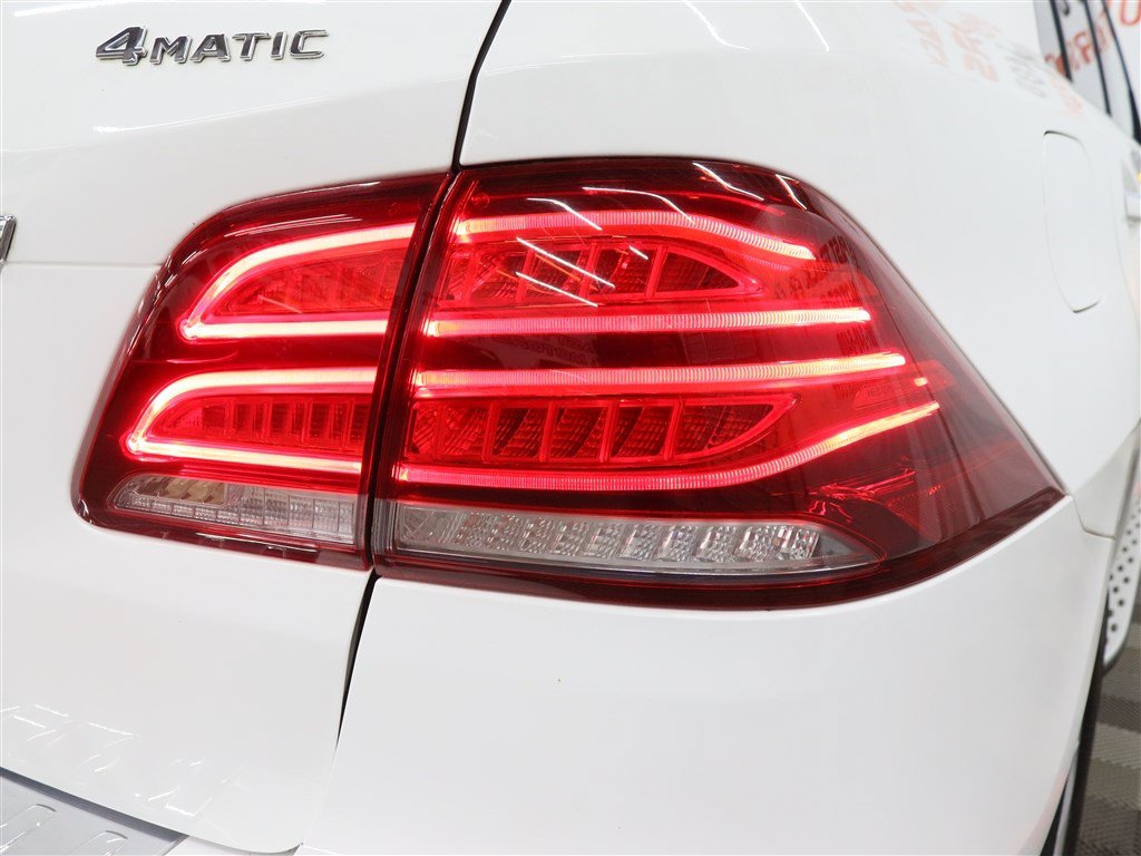 Used 2019 Mercedes-Benz GLE 400 4MATIC image 10