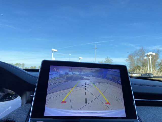 Used 2024 Jeep Compass Latitude image 36