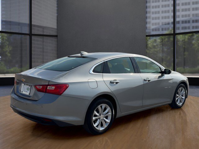 Used 2024 Chevrolet Malibu LT image 5