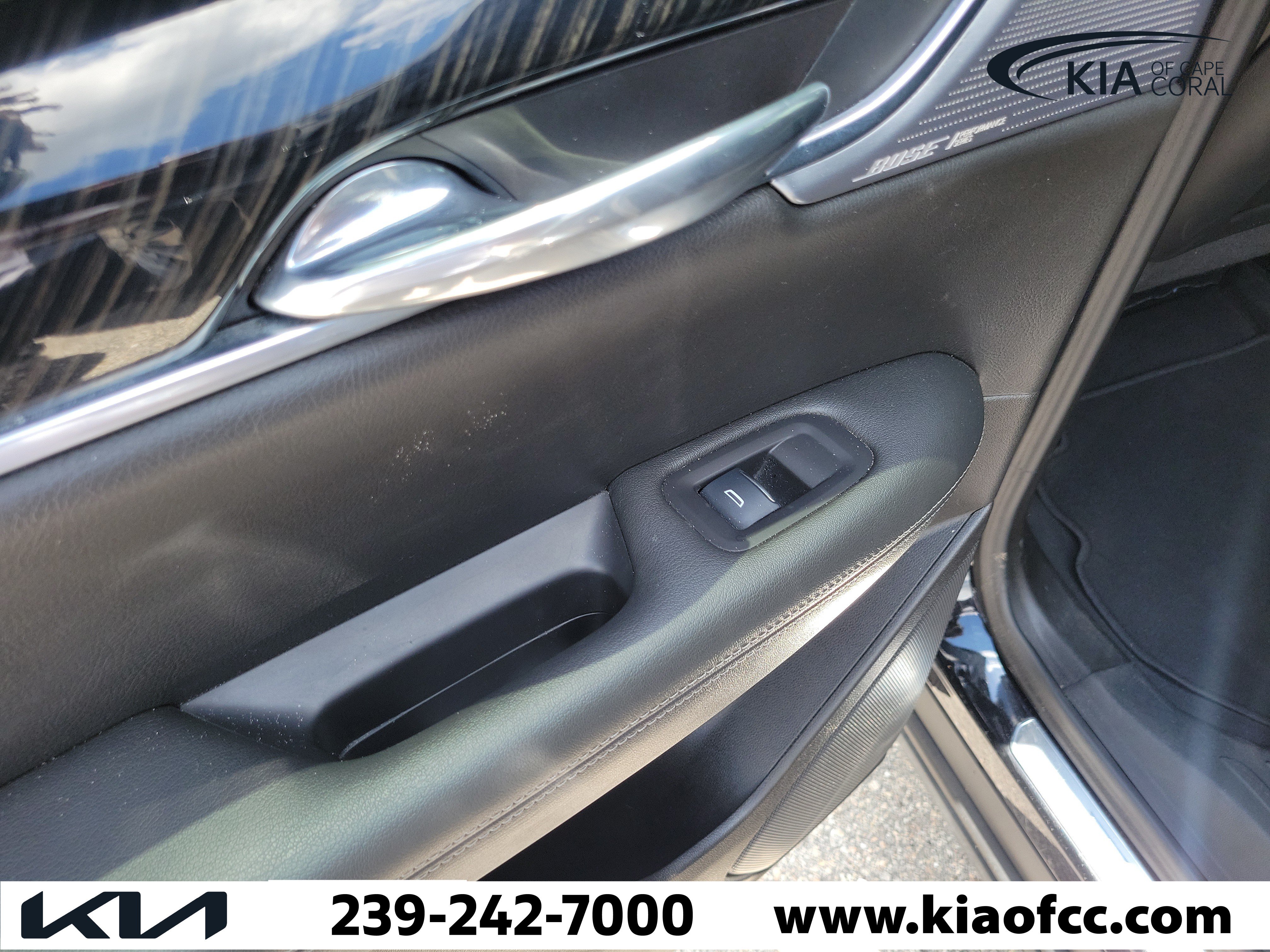 Used 2023 Cadillac XT6 Premium Luxury AWD/4WD image 14