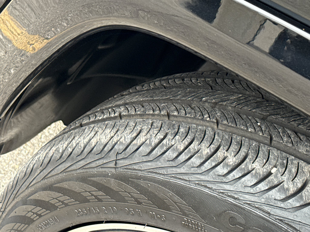 Used 2024 Jeep Compass Limited w/ Elite Group image 10