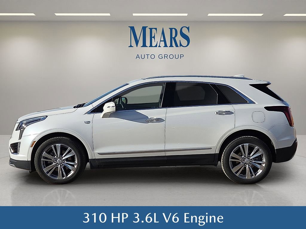 Used 2024 Cadillac XT5 Premium Luxury image 3