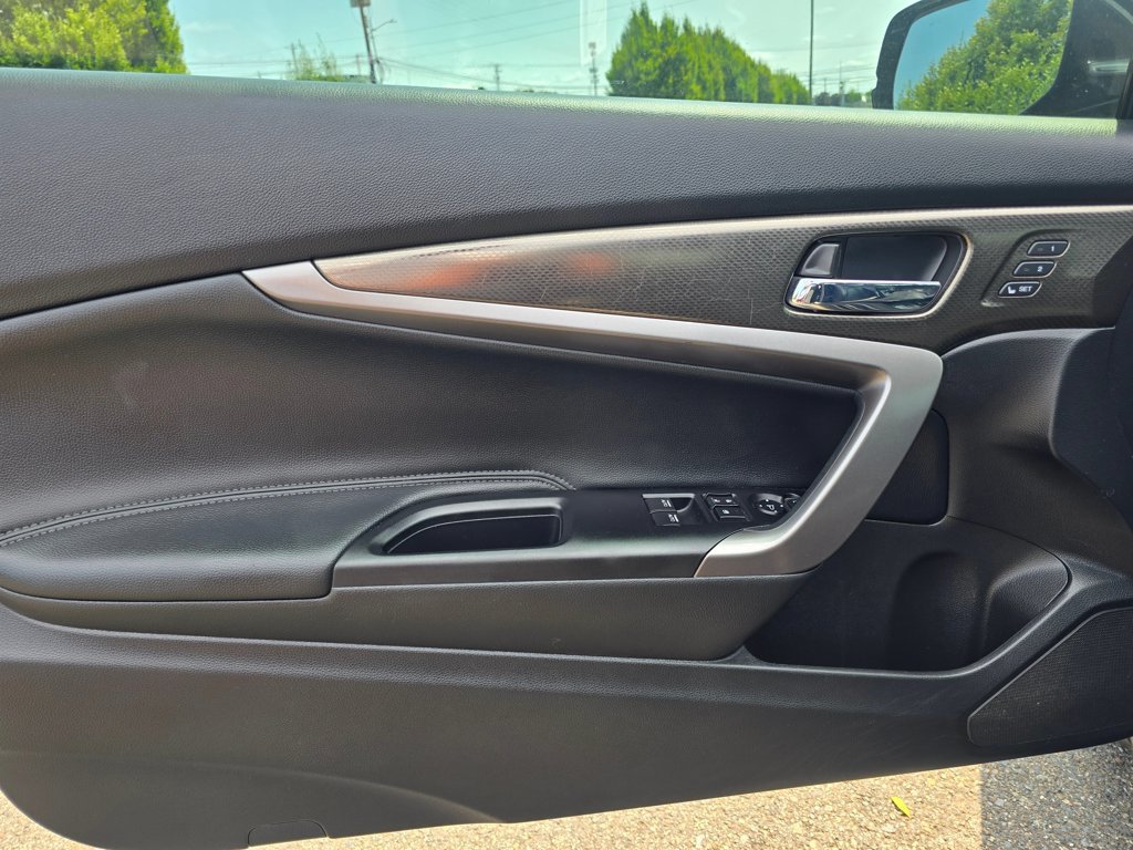 Used 2017 Honda Accord EX-L image 11