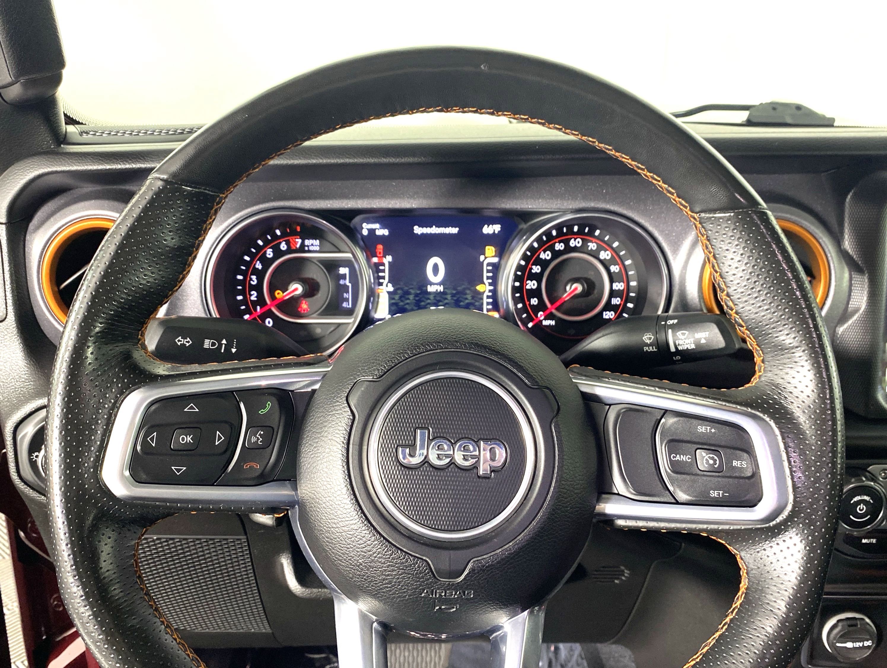 Used 2022 Jeep Gladiator Mojave w/ Cold Weather Group AWD/4WD image 20